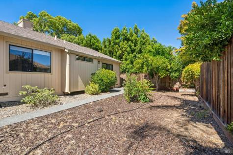 1824 Center Road Novato CA 94947