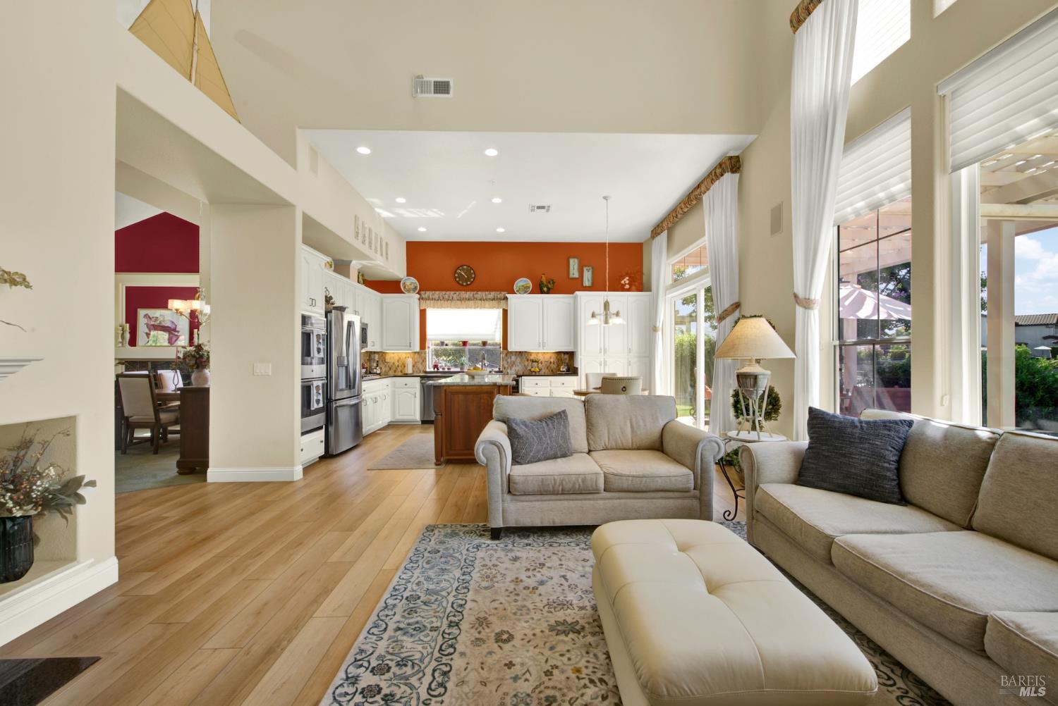 41 N Newport Drive Napa CA 94559