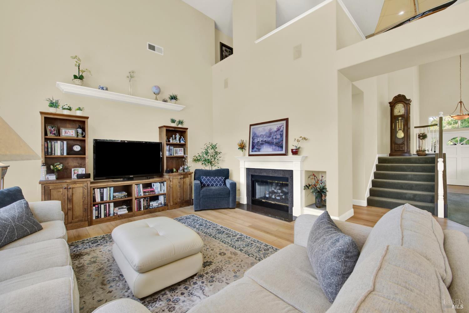 41 N Newport Drive Napa CA 94559