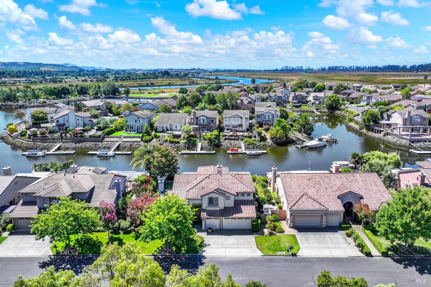 41 N Newport Drive Napa CA 94559