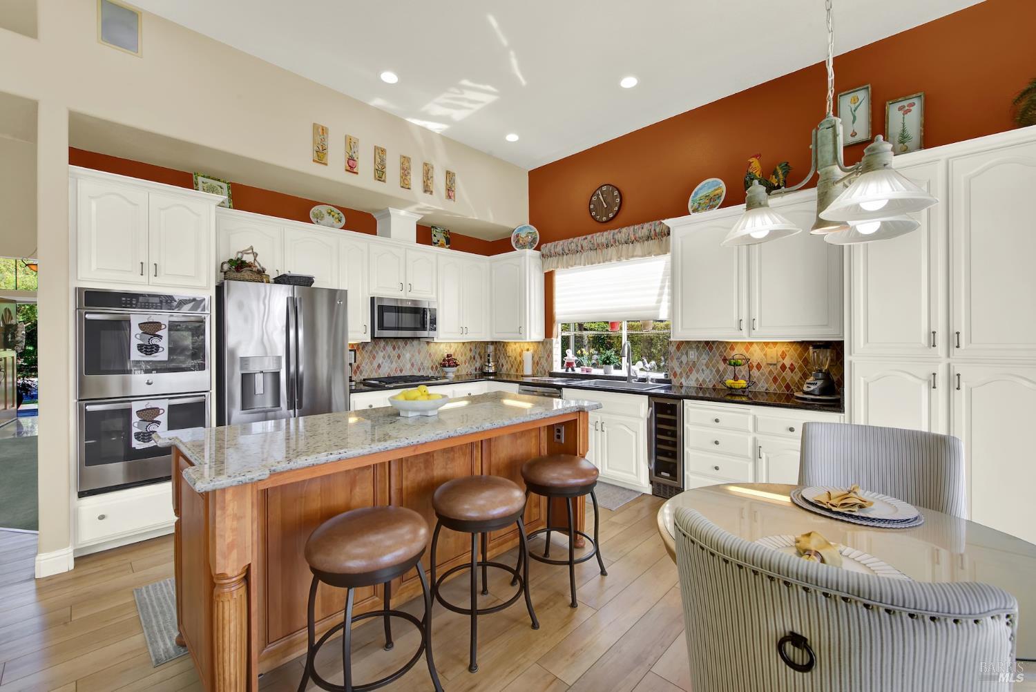 41 N Newport Drive Napa CA 94559