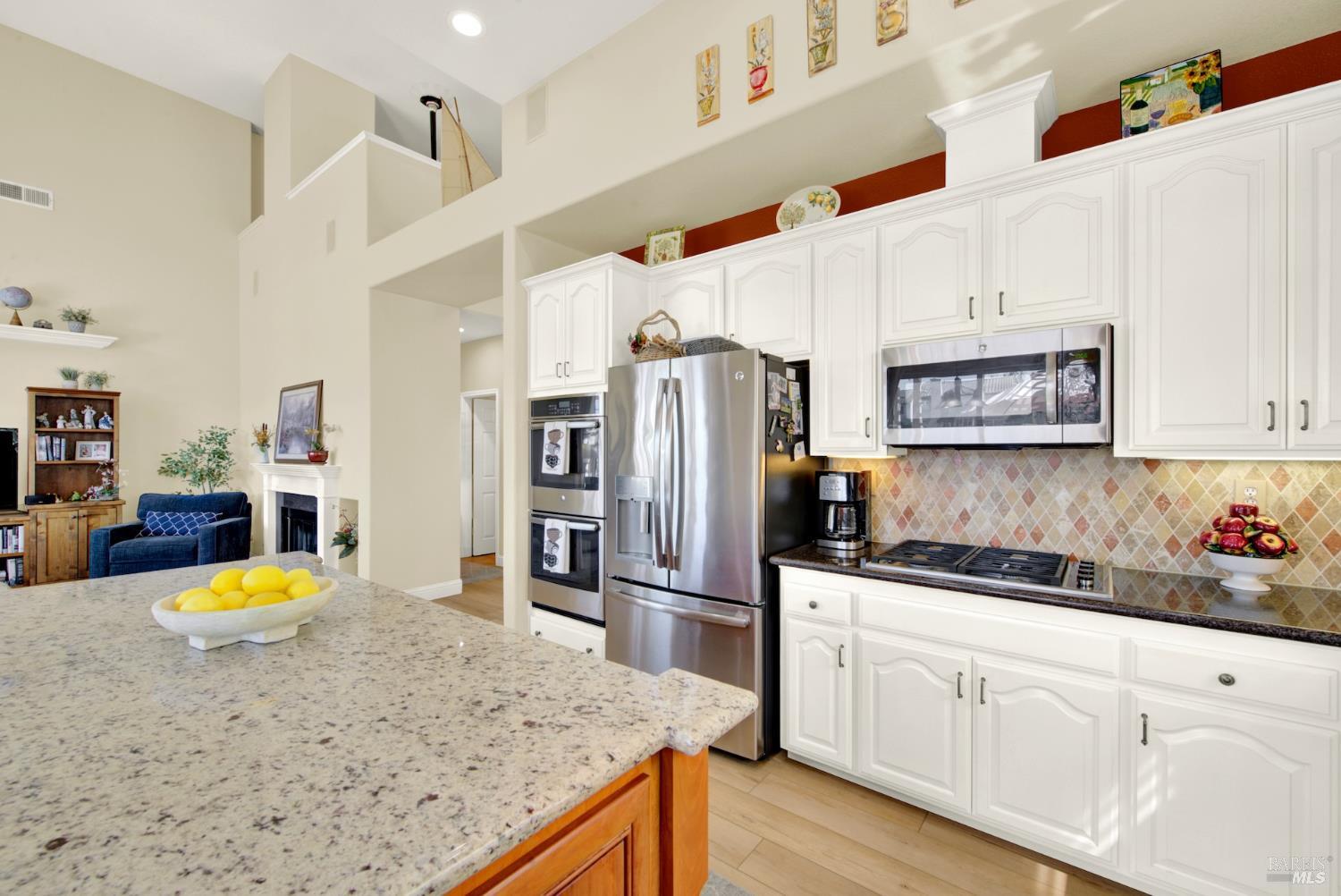 41 N Newport Drive Napa CA 94559