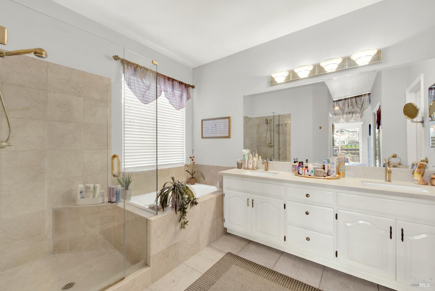 41 N Newport Drive Napa CA 94559