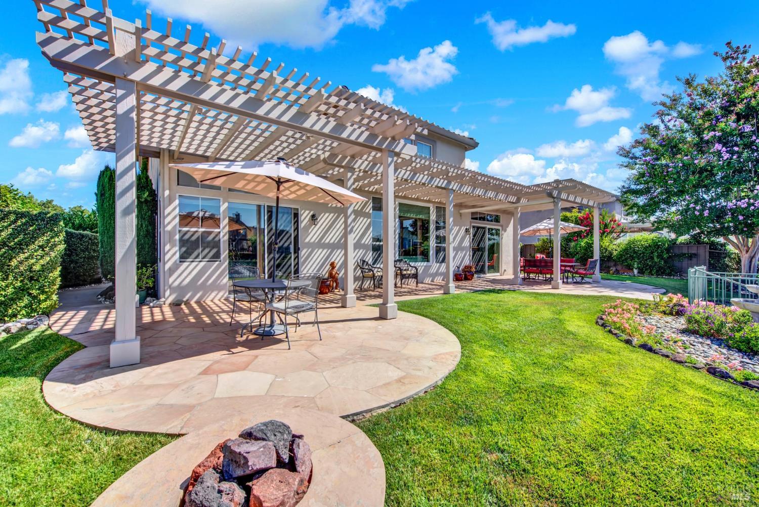 41 N Newport Drive Napa CA 94559