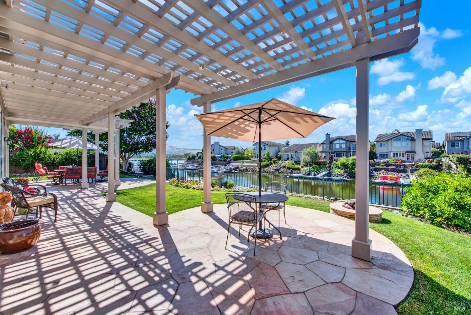 41 N Newport Drive Napa CA 94559