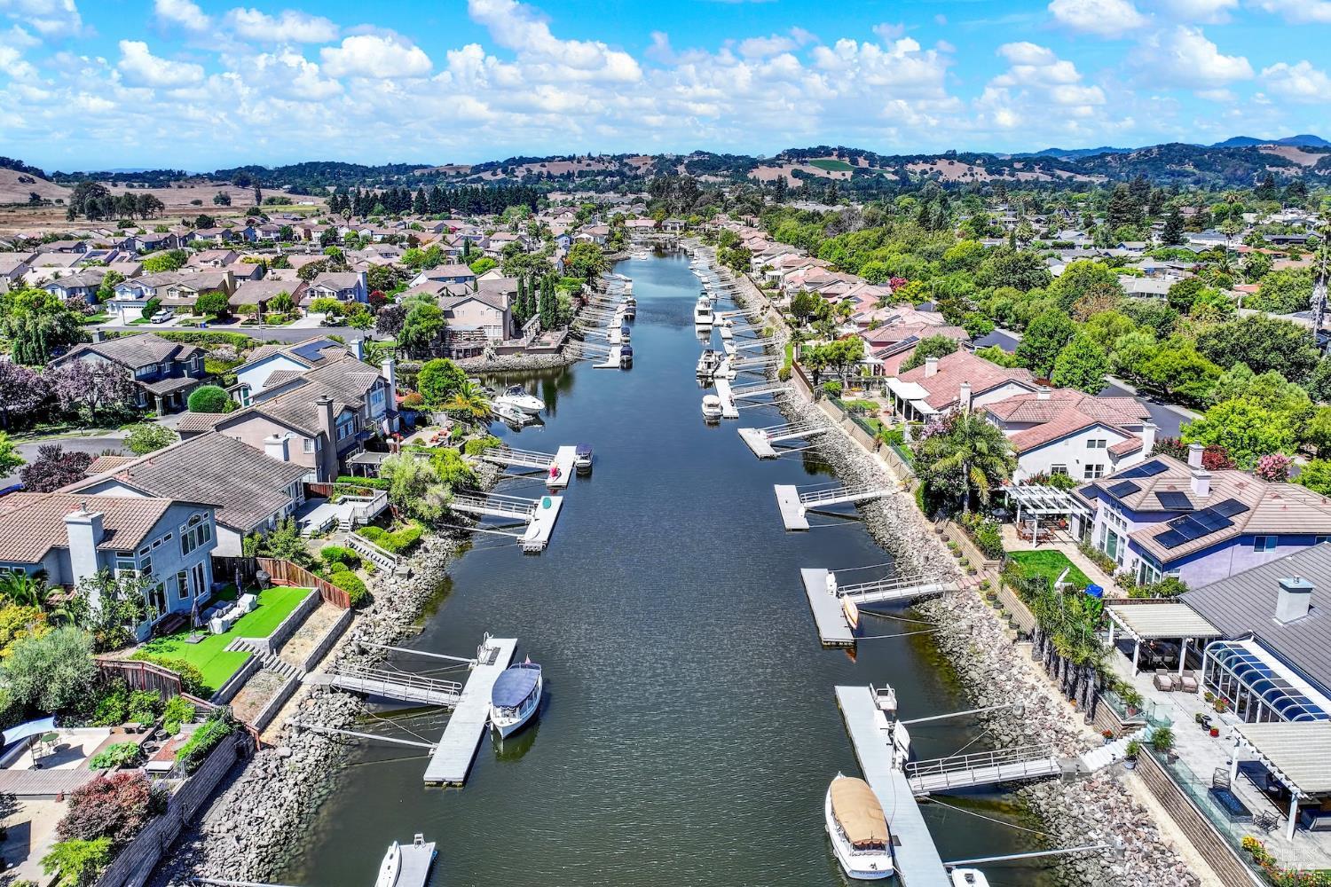 41 N Newport Drive Napa CA 94559