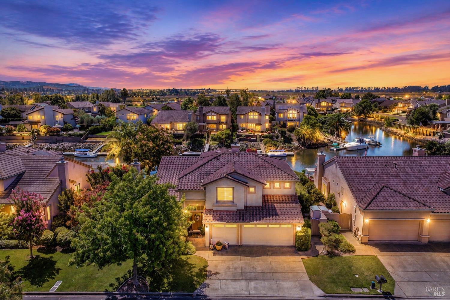 41 N Newport Drive Napa CA 94559