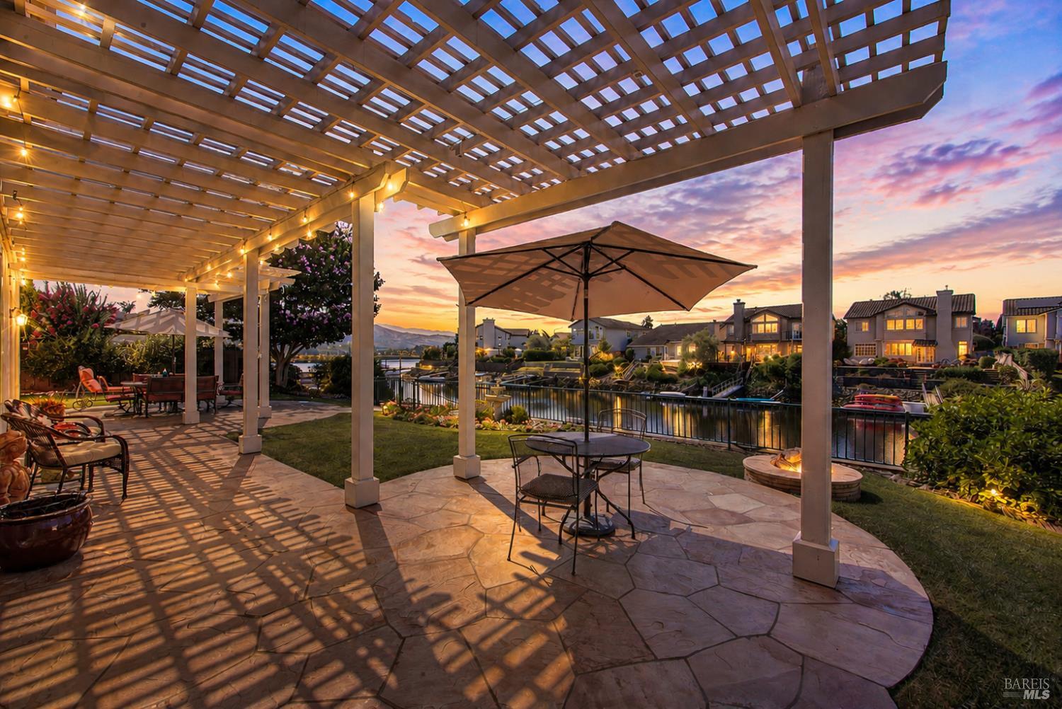 41 N Newport Drive Napa CA 94559