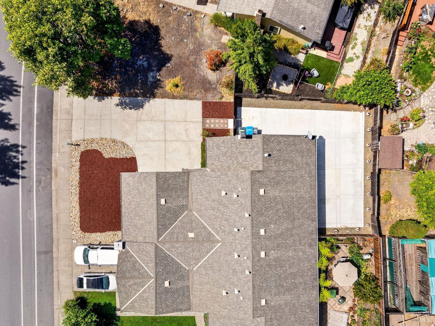 582 Maria Drive Petaluma CA 94954