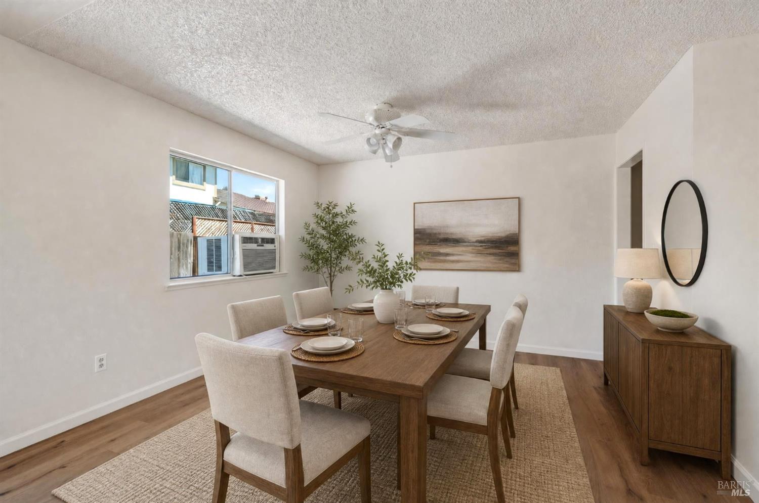 582 Maria Drive Petaluma CA 94954