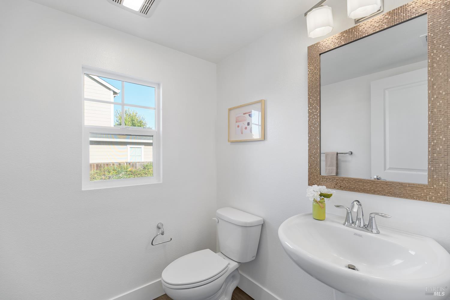 35 Lipton Way Cotati CA 94931