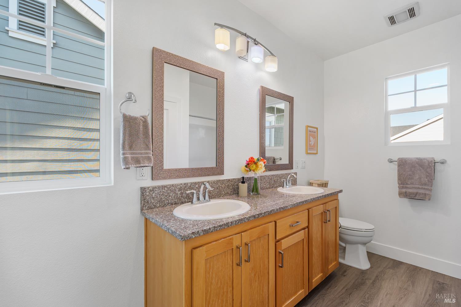 35 Lipton Way Cotati CA 94931
