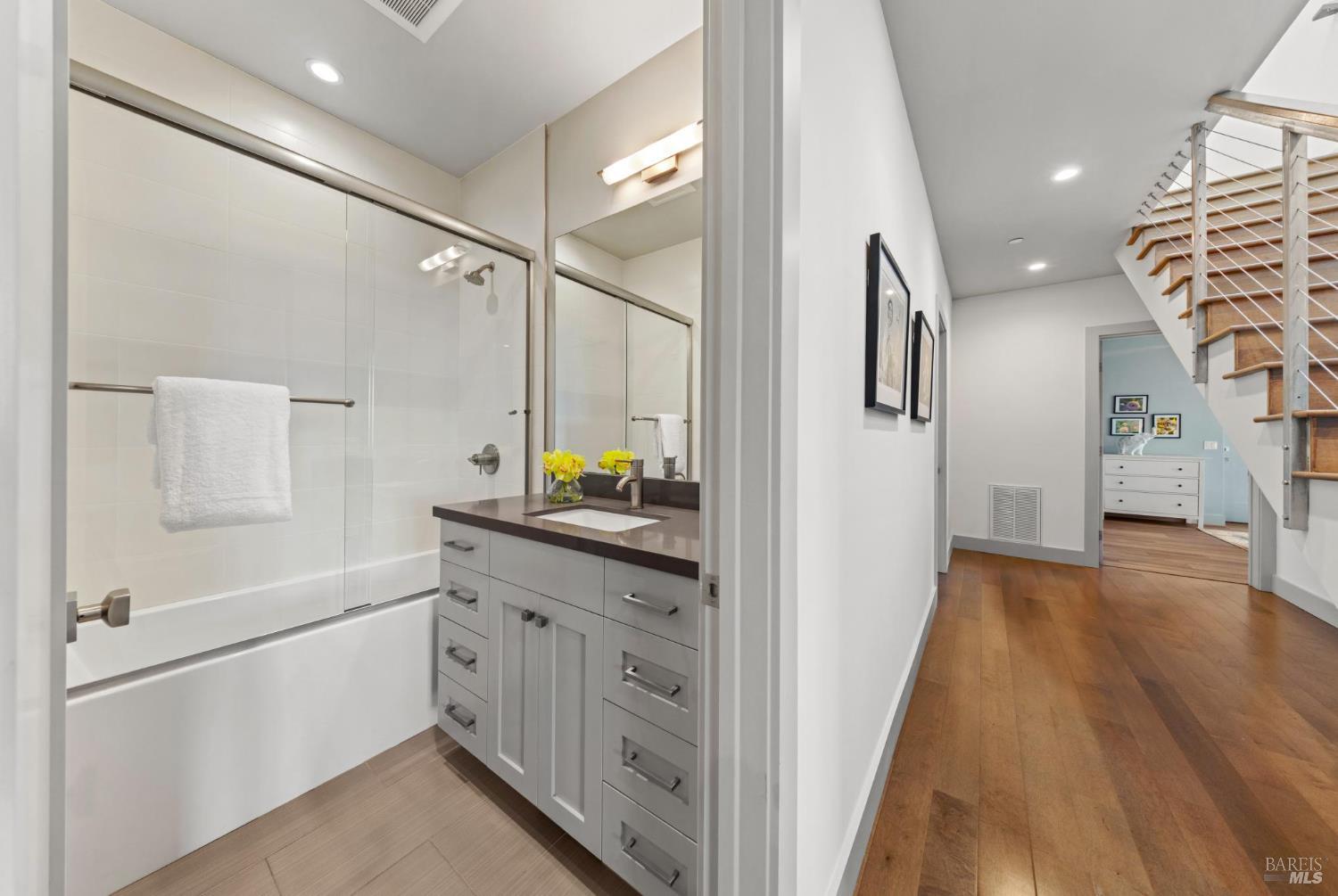 290 Beach Road Belvedere CA 94920
