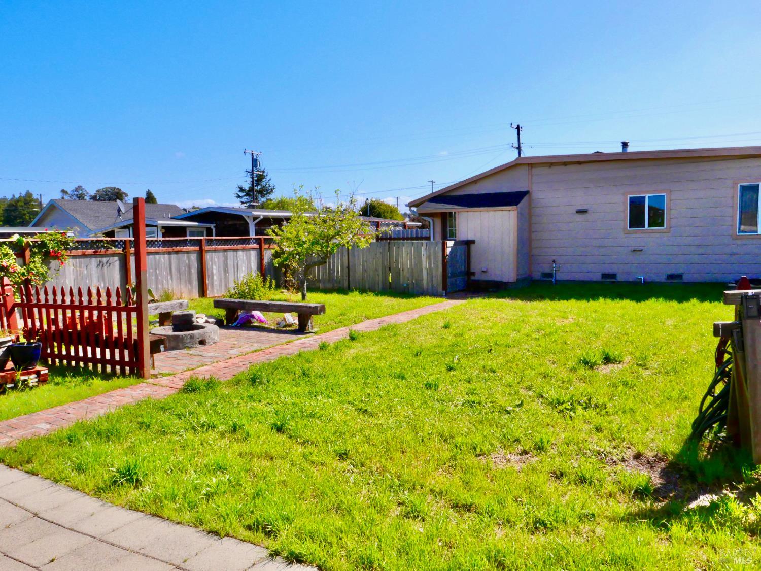 165 Livingston Street Fort Bragg CA 95437