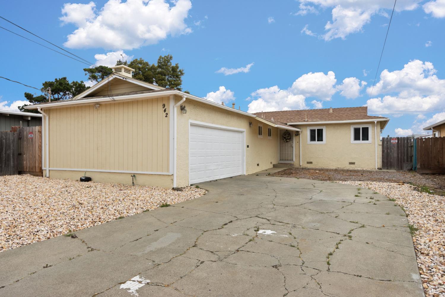 942 5th Street Vallejo CA 94590