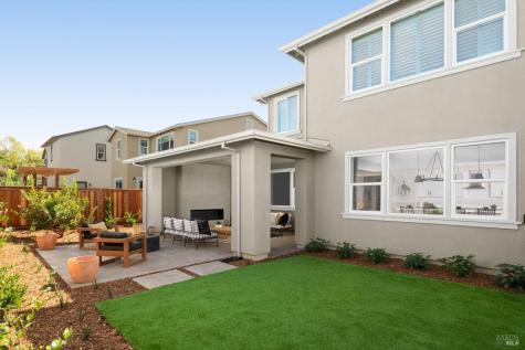 2535 Courtney Avenue Santa Rosa CA 95403