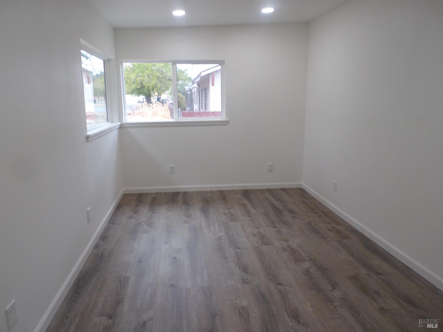 4915 Golf Avenue Clearlake CA 95422