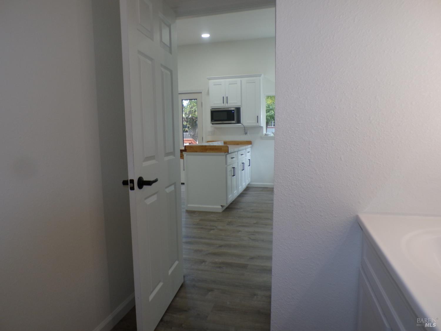 4915 Golf Avenue Clearlake CA 95422