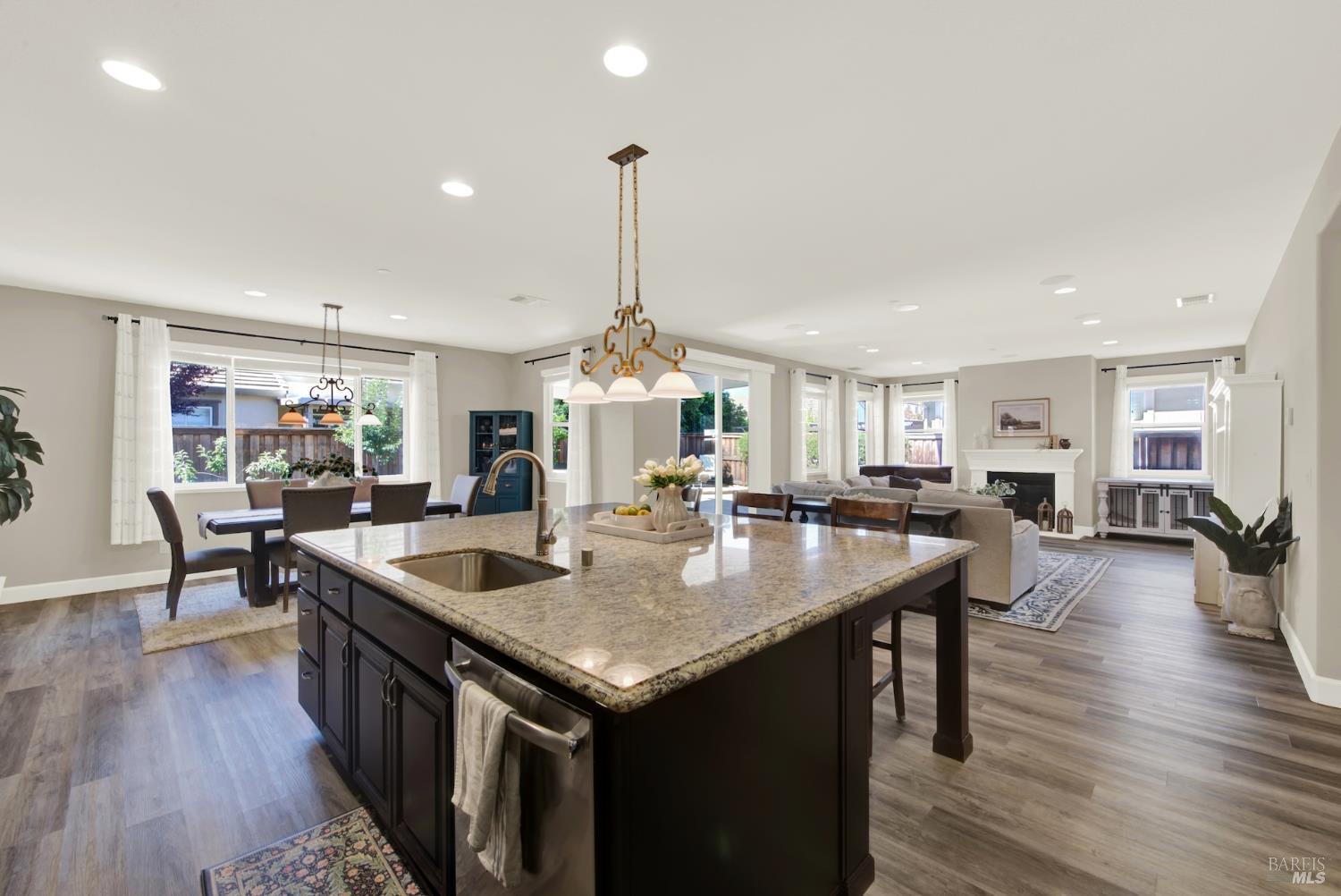 101 Scarlet Street Vacaville CA 95687