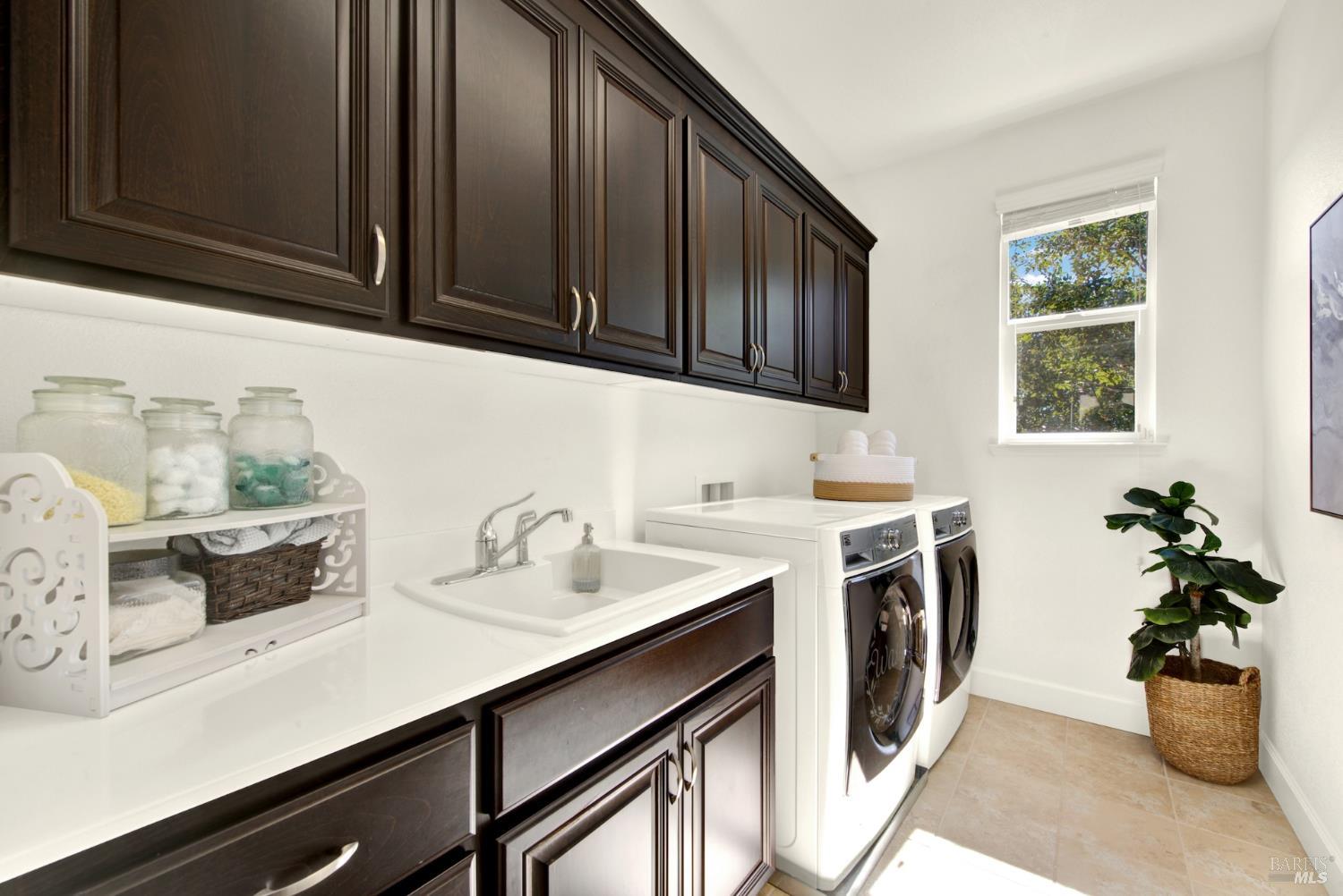 101 Scarlet Street Vacaville CA 95687