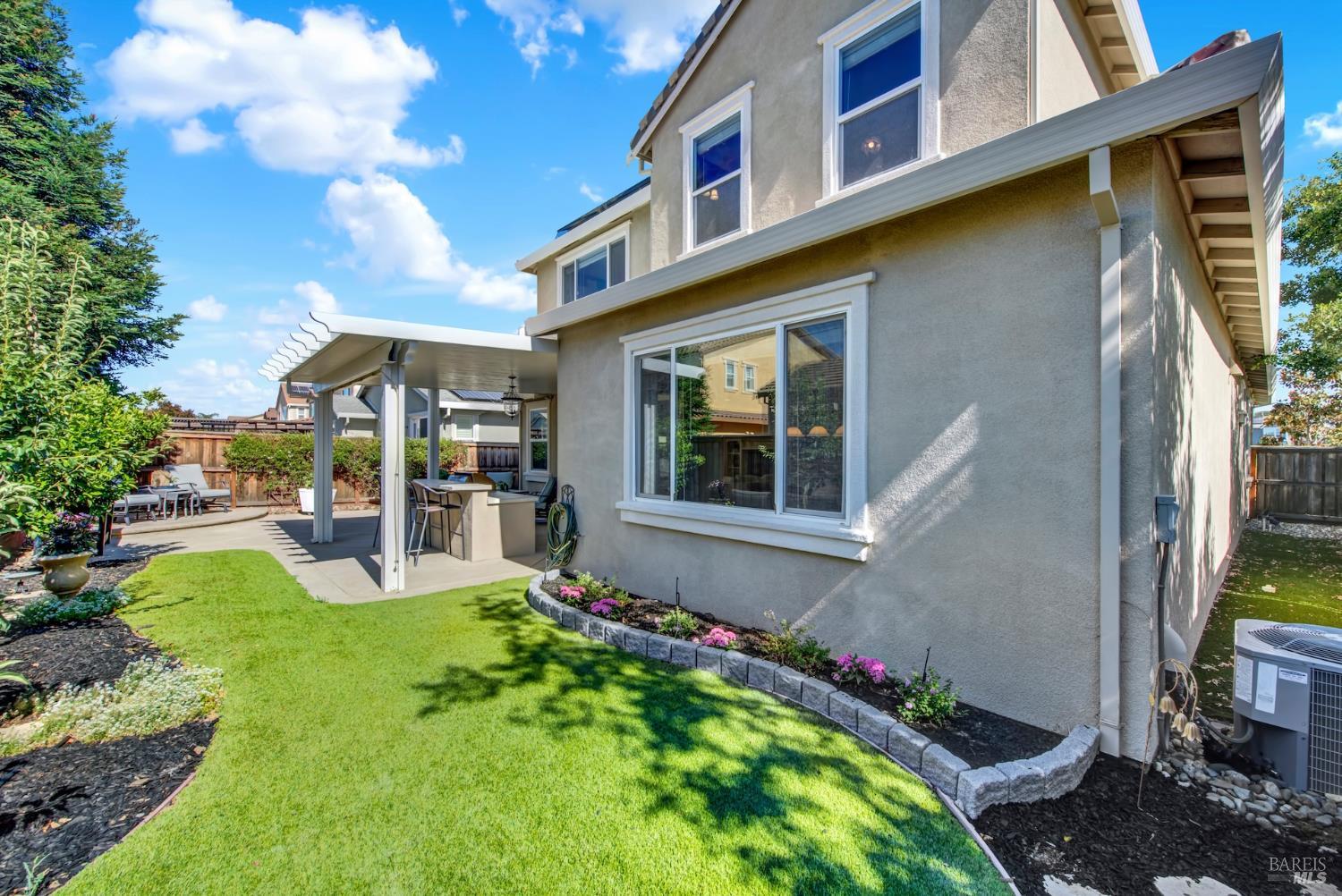 101 Scarlet Street Vacaville CA 95687