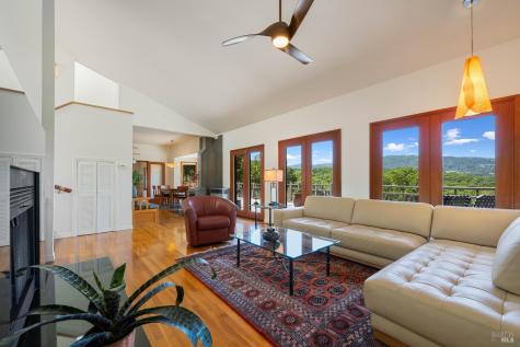 10601 Slattery Road Glen Ellen CA 95442