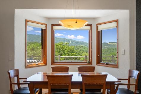 10601 Slattery Road Glen Ellen CA 95442