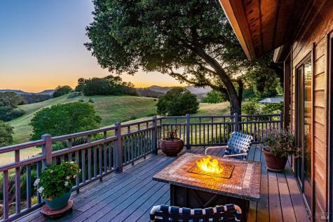 10601 Slattery Road Glen Ellen CA 95442