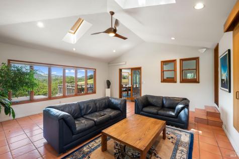 10601 Slattery Road Glen Ellen CA 95442