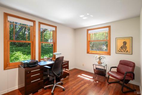 10601 Slattery Road Glen Ellen CA 95442