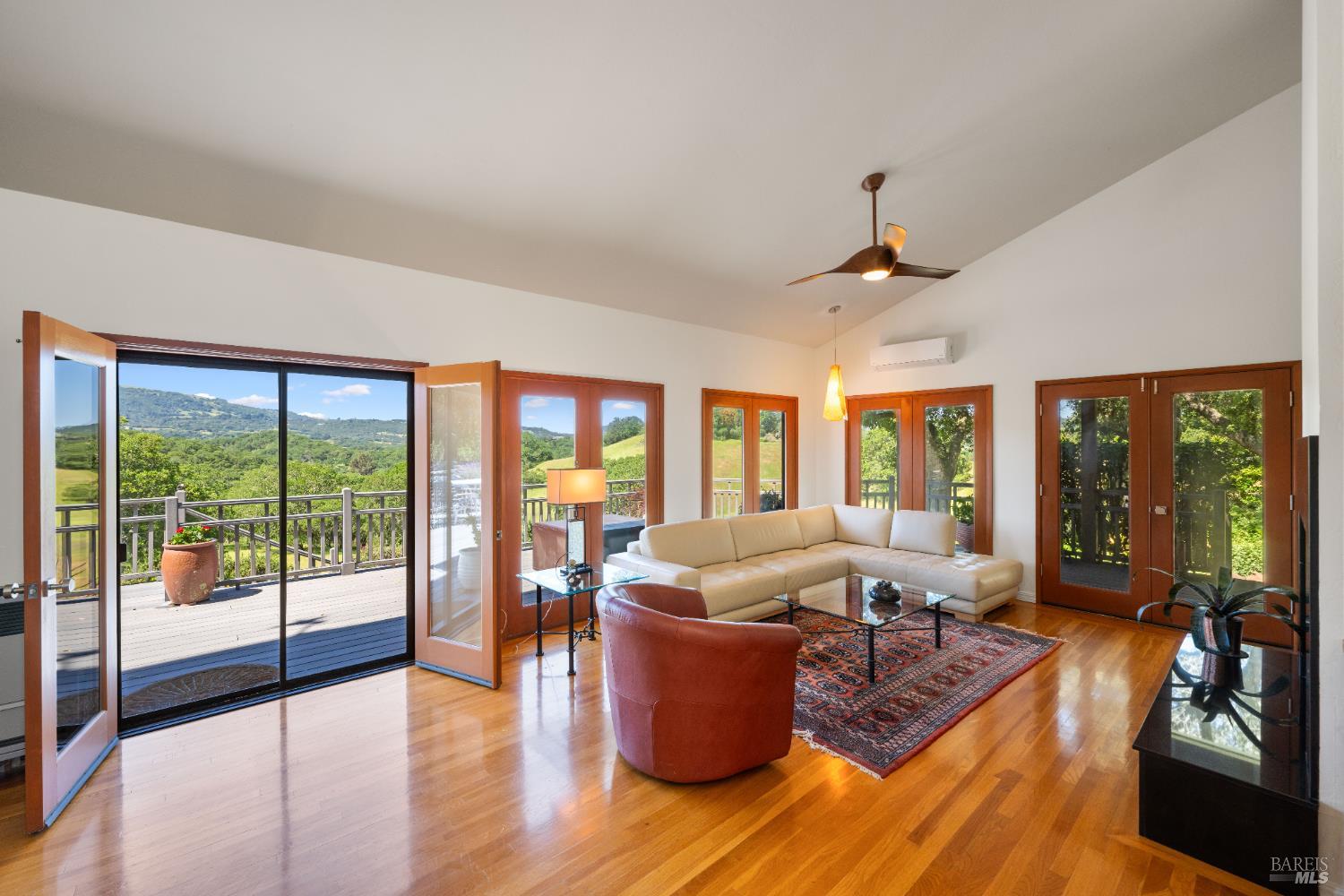 10601 Slattery Road Glen Ellen CA 95442