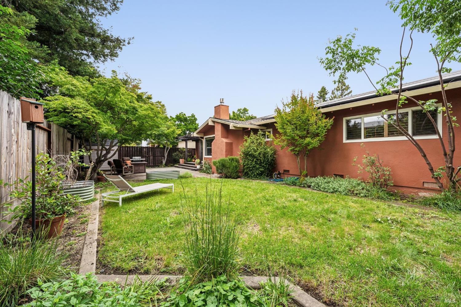 3743 Newark Drive Napa CA 94558