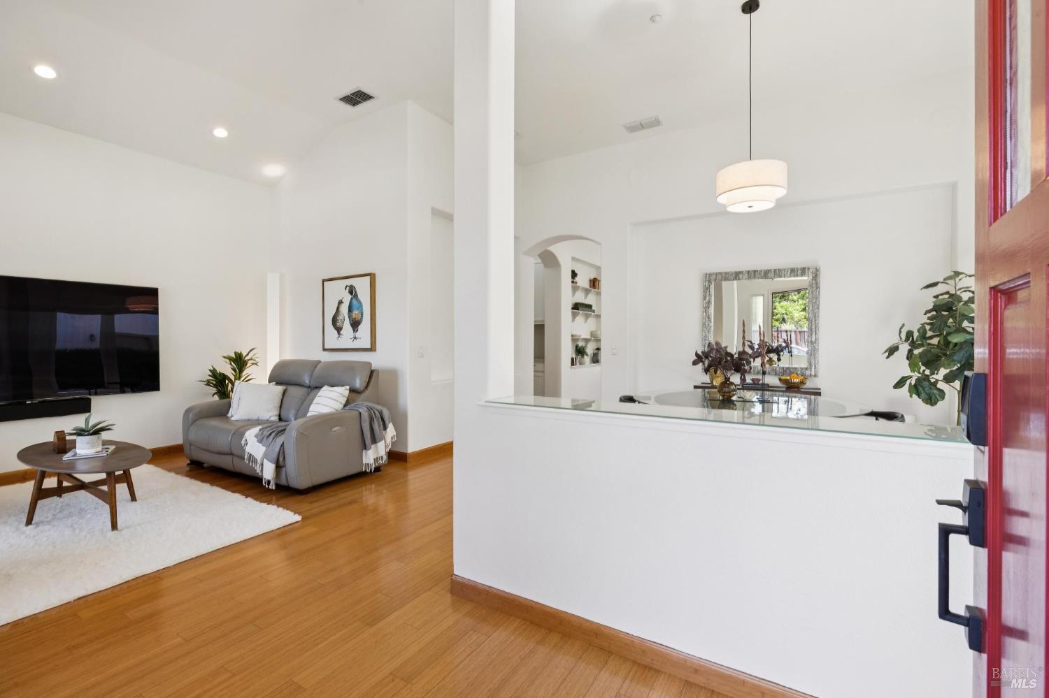 82 Maybeck Street Novato CA 94949