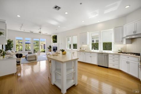82 Maybeck Street Novato CA 94949