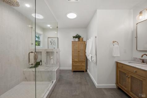 3229 W Dry Creek Road Healdsburg CA 95448