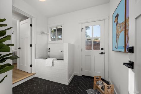 3229 W Dry Creek Road Healdsburg CA 95448