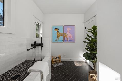 3229 W Dry Creek Road Healdsburg CA 95448