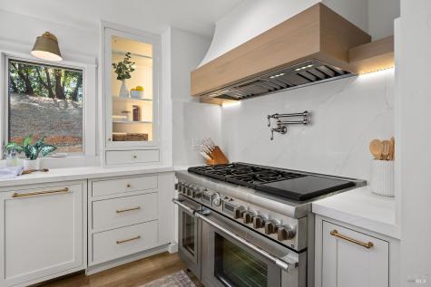 3229 W Dry Creek Road Healdsburg CA 95448