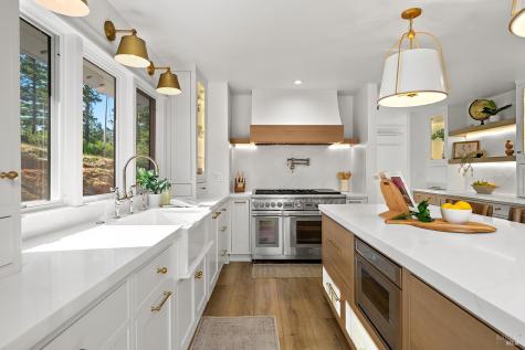 3229 W Dry Creek Road Healdsburg CA 95448
