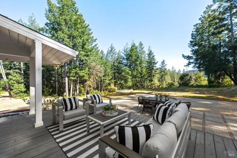 3229 W Dry Creek Road Healdsburg CA 95448