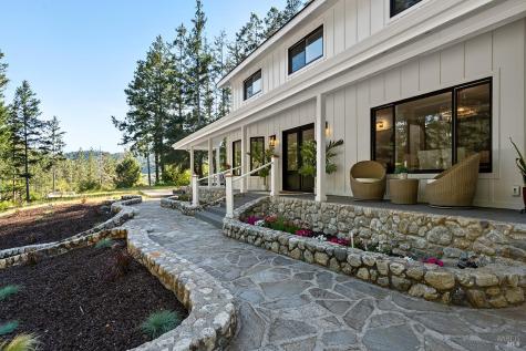 3229 W Dry Creek Road Healdsburg CA 95448