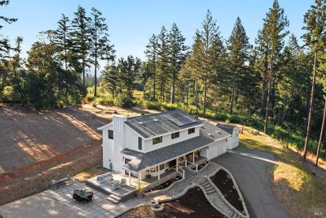 3229 W Dry Creek Road Healdsburg CA 95448