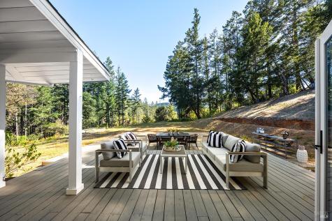 3229 W Dry Creek Road Healdsburg CA 95448