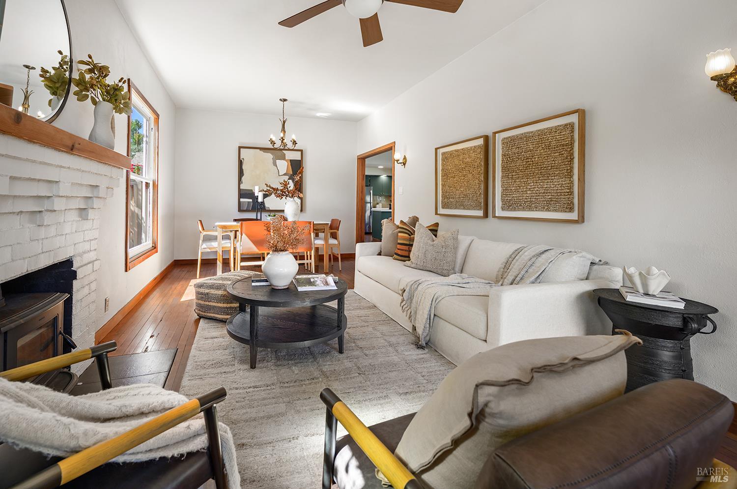 306 Pitt Avenue Sebastopol CA 95472