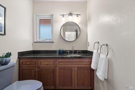5 Wimbledon Court Novato CA 94949
