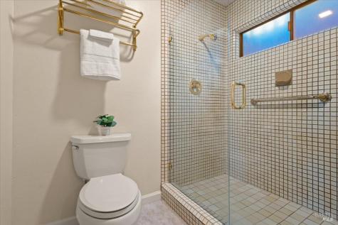 5 Wimbledon Court Novato CA 94949