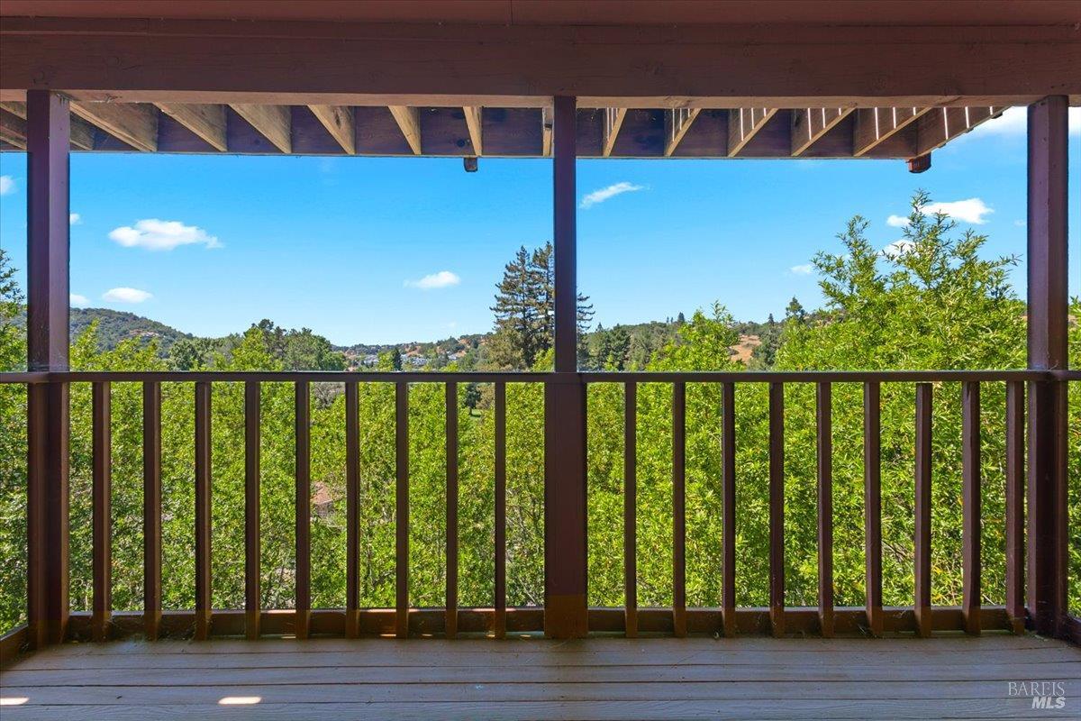 5 Wimbledon Court Novato CA 94949