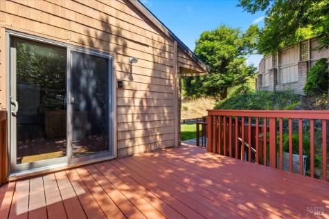 5 Wimbledon Court Novato CA 94949