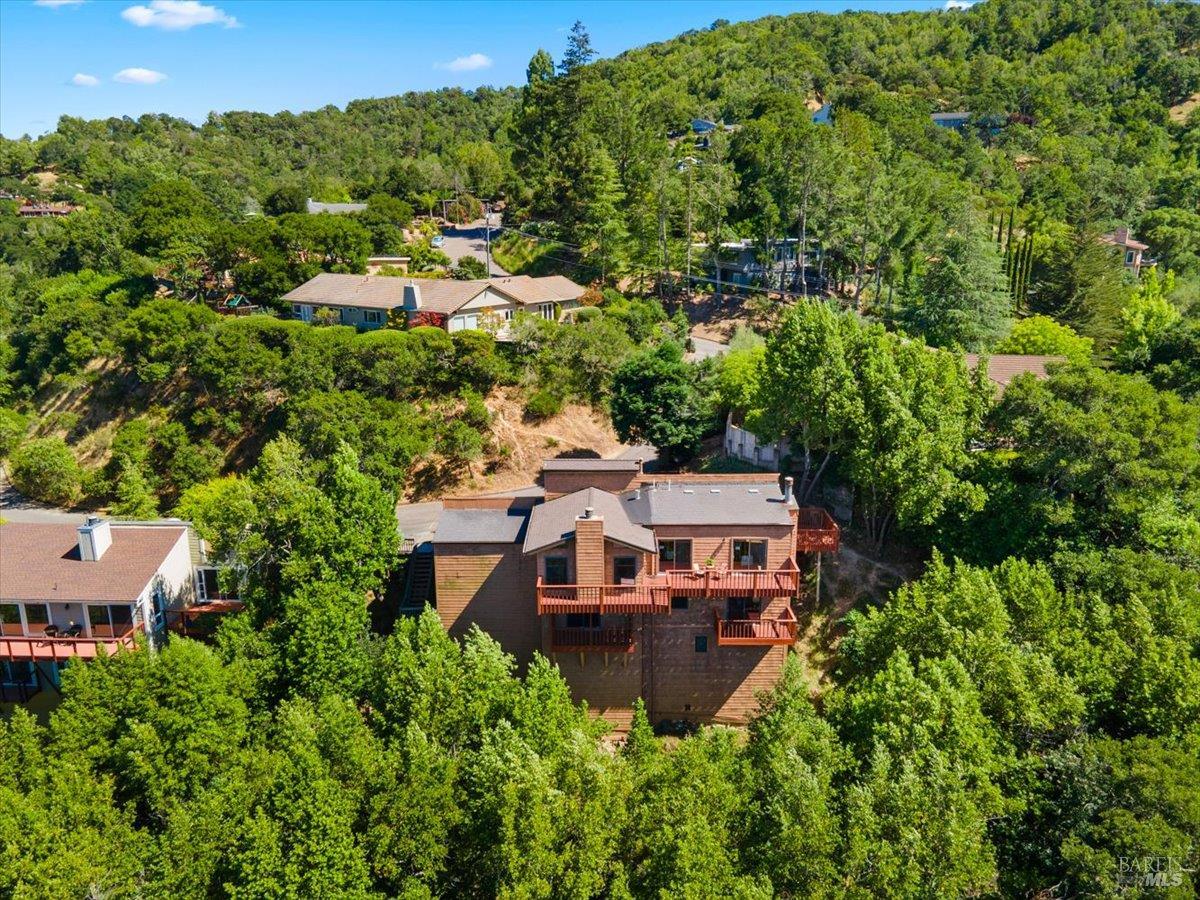 5 Wimbledon Court Novato CA 94949