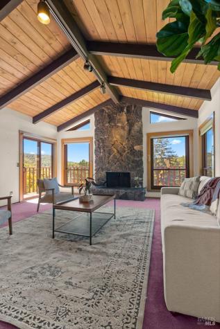 5 Wimbledon Court Novato CA 94949